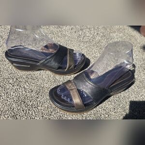 𝅺Cole Haan Black Brown Leather Wedge Slide Sandals Size 6